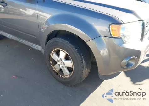 2011 Ford Escape Xls из США, поврежденный, VIN 1FMCU9C74BKA79822